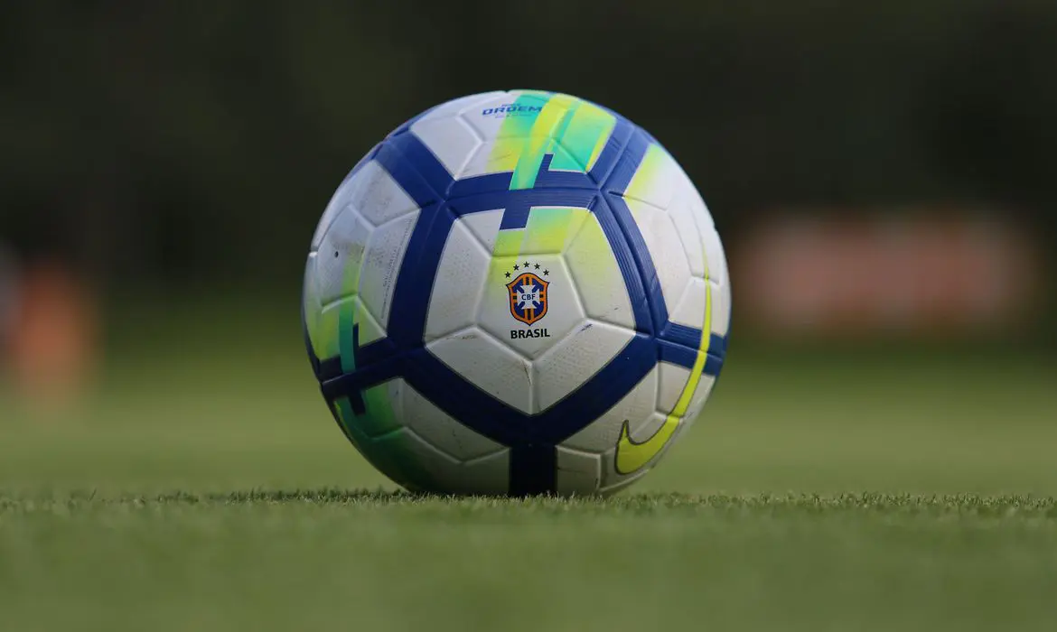 Coluna – Quatro meses para definir os campeões da temporada