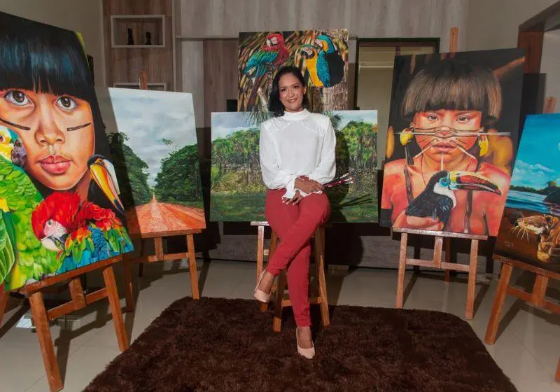 Com obras dedicadas a Amazônia, artista rondoniense expõe no Louvre em Paris
