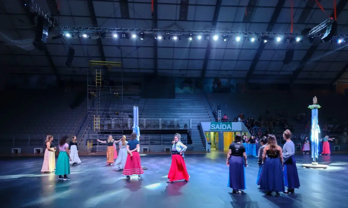Primeira-dama participa de abertura das surdolimpíadas