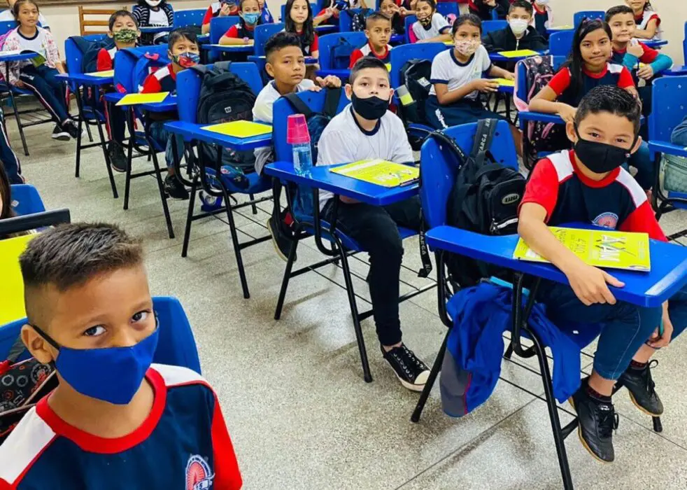 Avaliação de aprendizagem da rede estadual começa a ser aplicada no interior do Amazonas