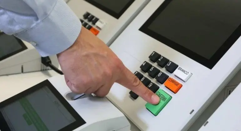 Prazo para regularizar título de eleitor termina nesta quarta-feira
