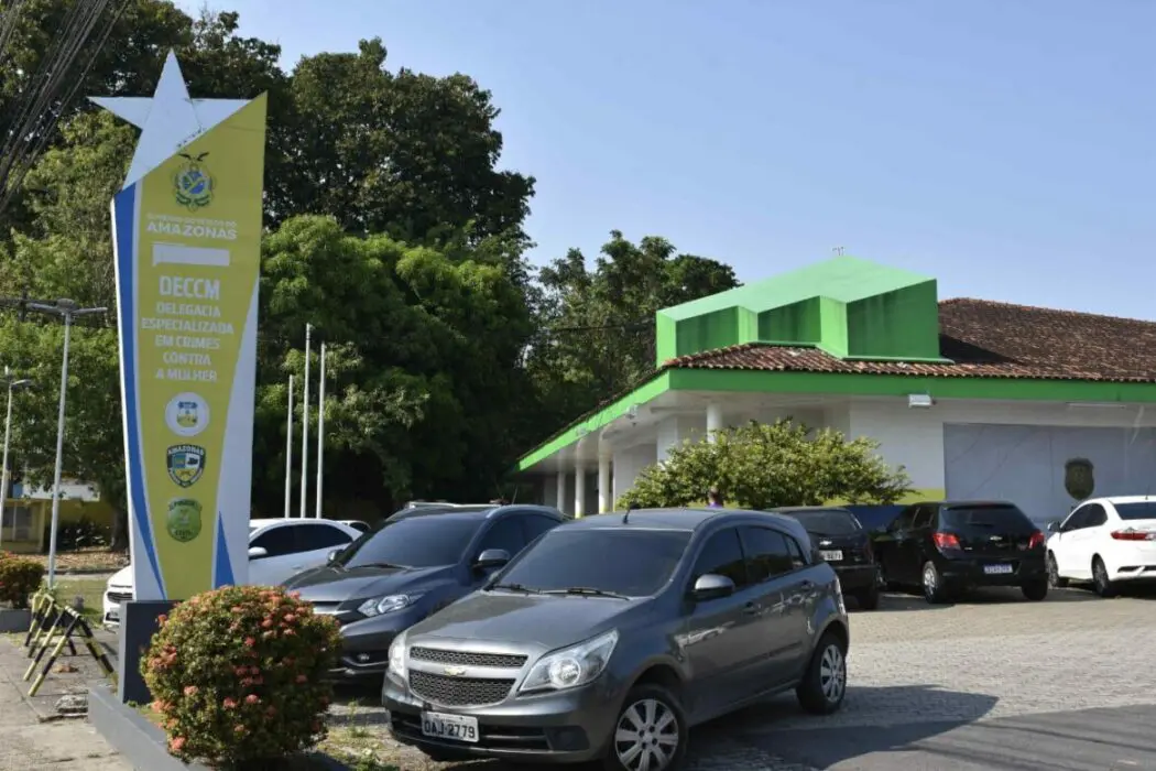 Homem é preso por uso de documento falso e por não pagamento de pensão alimentícia