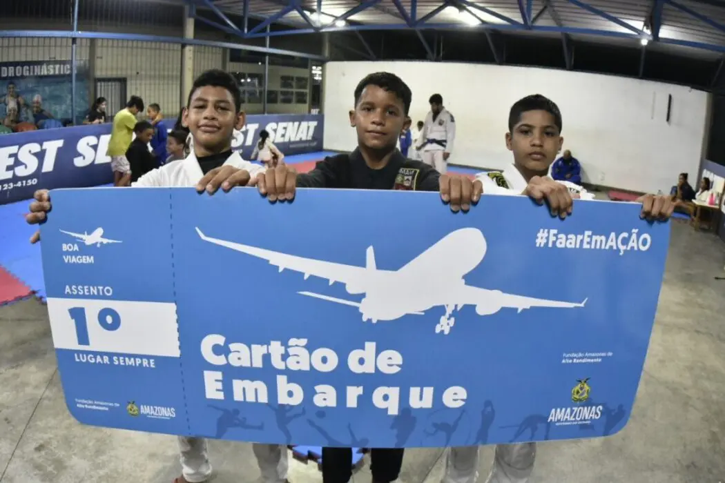 Atletas amazonenses de jiu-jitsu embarcam para o Campeonato Brasileiro 2022