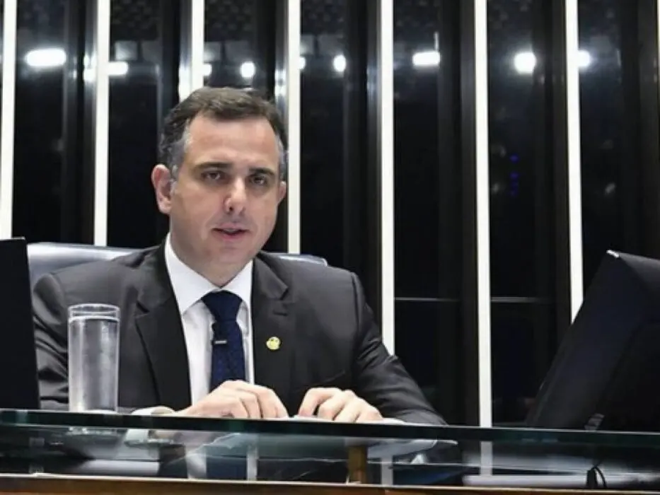 Rodrigo Pacheco é reeleito presidente do Senado