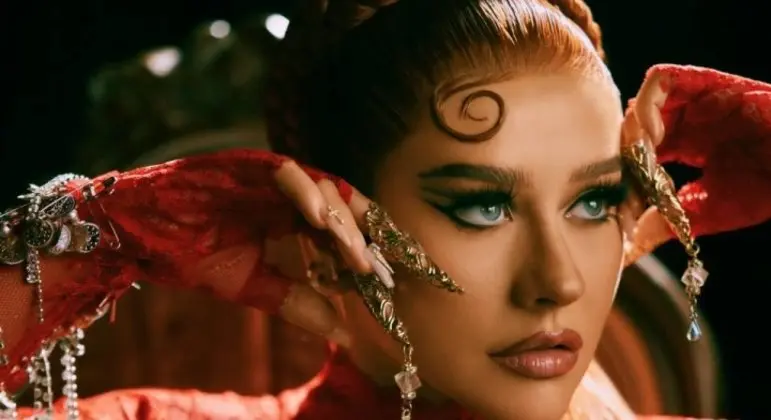Christina Aguilera anuncia novo EP "La Tormenta" e single "Suéltame"
