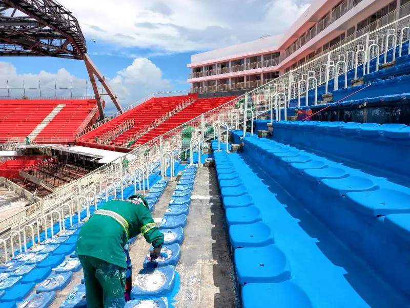 Parintins 2022: Azul e vermelho estampam revitalização do Bumbódromo