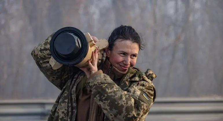 Rússia denuncia risco de conflito com Estados Unidos por ajuda militar à Ucrânia