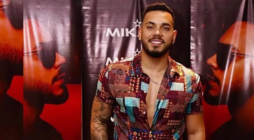 'Foguete não tem ré': Mikael desponta ao sucesso e é atração confirmada no Menos é Mais Prime