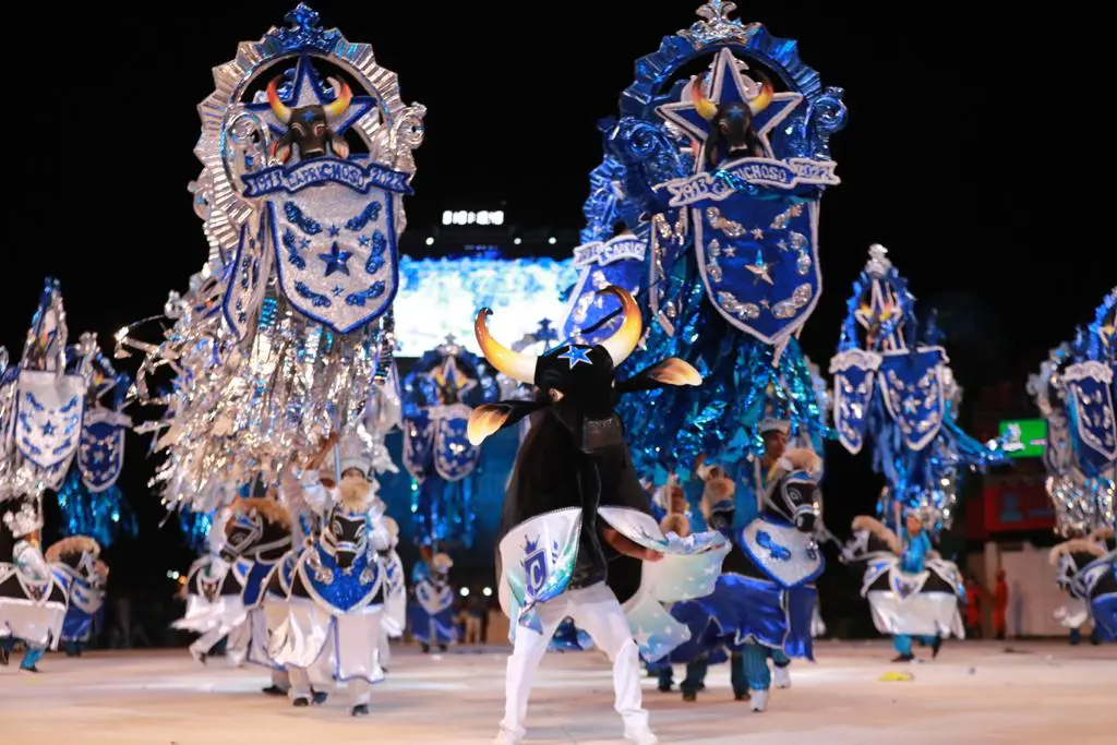 Caprichoso canta 'Amazônia-Festeira' e encerra 55° Festival de Parintins com pinta de vitória