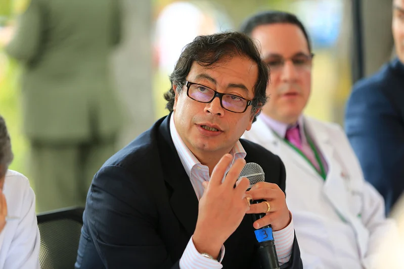A Colômbia vai sobreviver a um esquerdista faminto pelo poder?