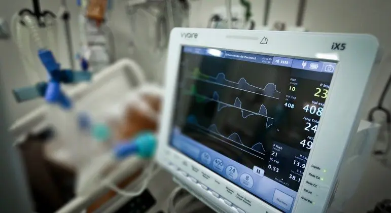 Três anos depois, profissionais de saúde ainda sentem peso da pandemia
