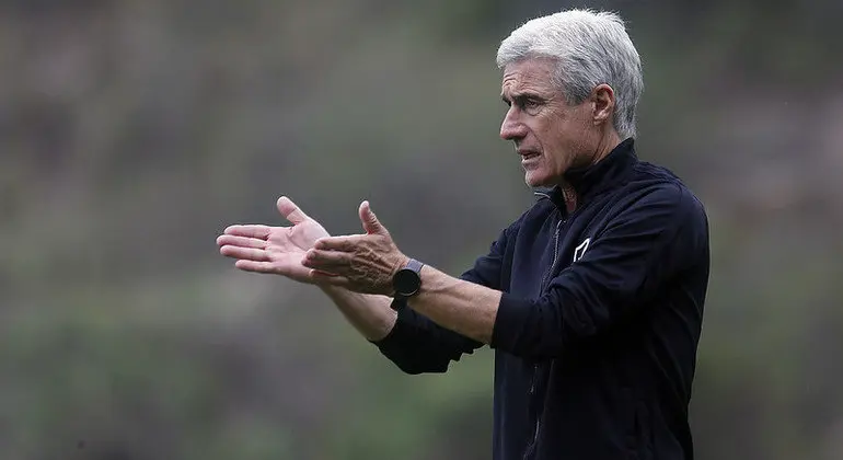 Botafogo  tem primeiro tempo como ponto baixo na temporada