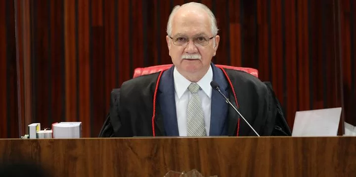 Fachin dá 2 dias para PL de Bolsonaro explicar gasto de R$ 742 mil com YouTube