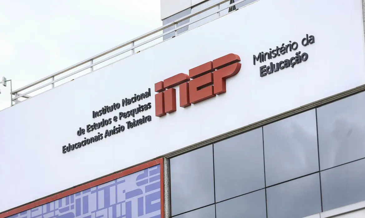 Inep divulga resultado da reanálise de diplomas reprovados no Revalida