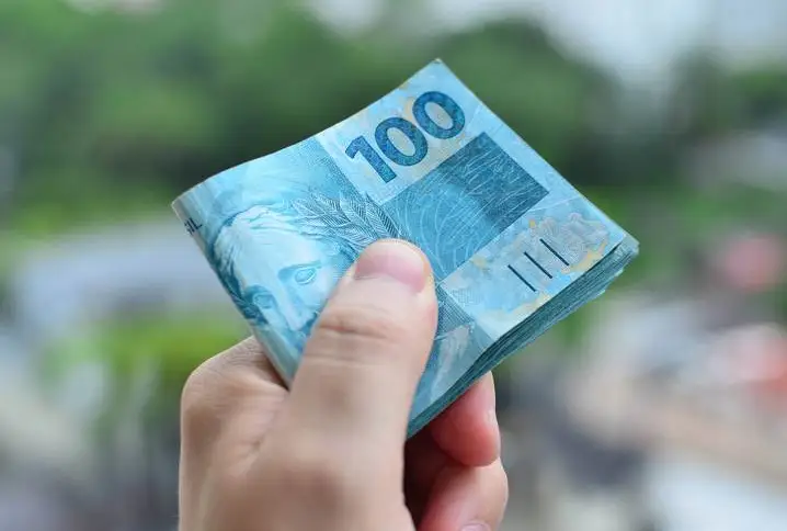 Caixa paga Bolsa Família a beneficiários com NIS de final 3