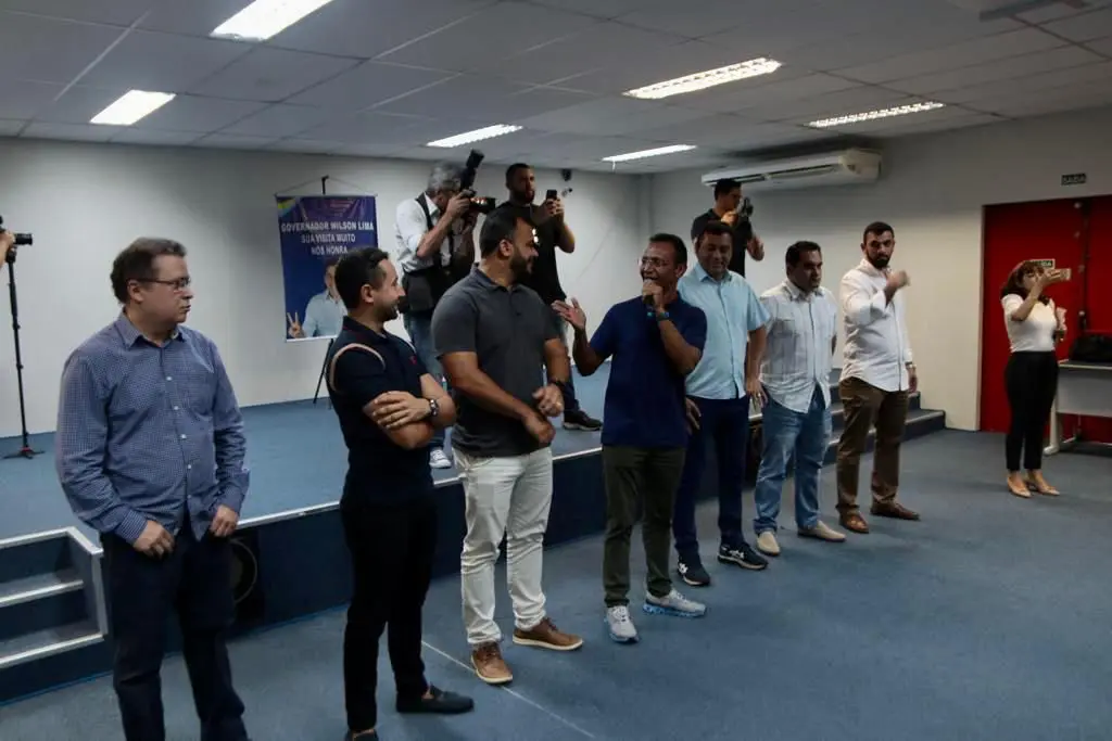 Expansão do setor farmacêutico é elogiada por Dr. Mike