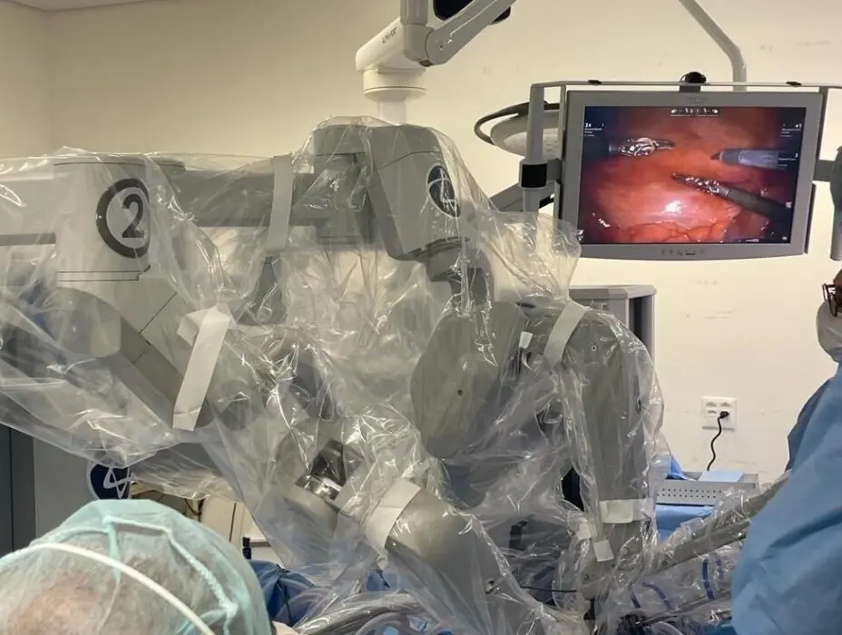 Cirurgia robótica será aliada em tratamentos urológicos no Amazonas