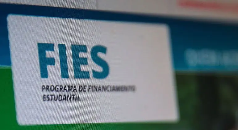 Dívida do Fies poderá ser abatida com prestação de serviço público