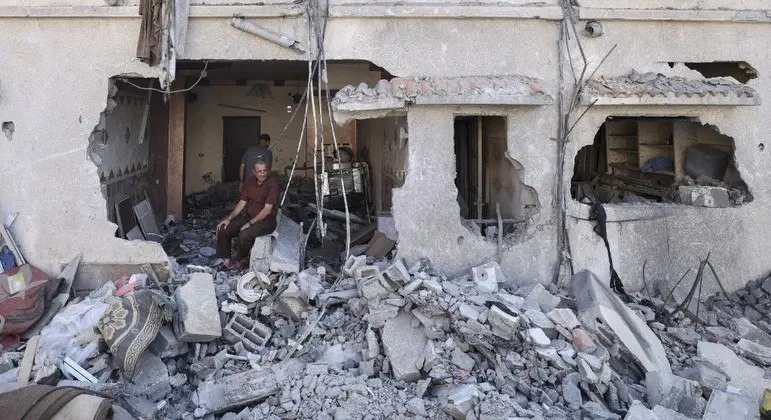 Nova lista do Itamaraty tem 86 brasileiros e familiares que querem deixar Gaza