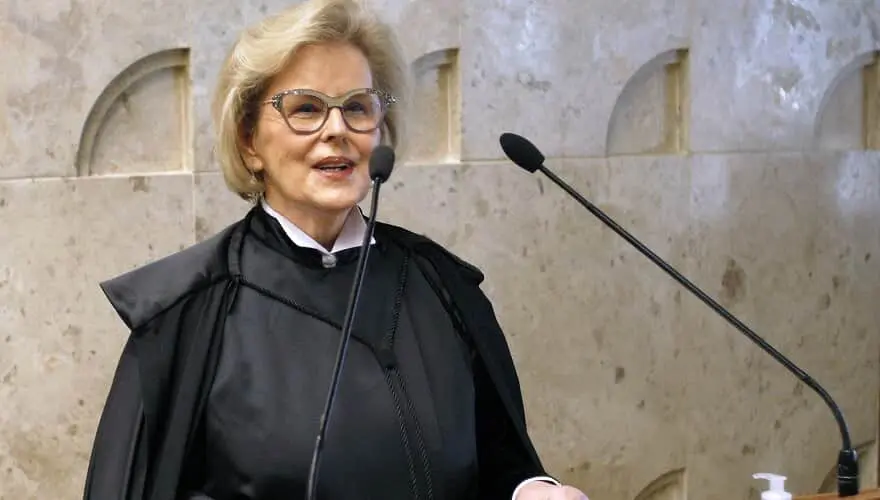 'Possuídos de ódio irracional': em reabertura do STF, Rosa condena terror