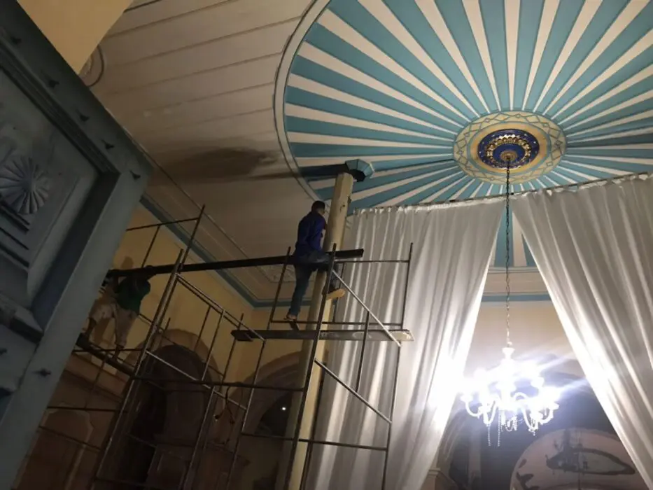 Igreja Matriz de Manaus é interditada parcialmente por risco de desabamento