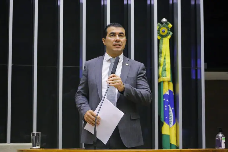 Projeto cria carteira profissional para agentes de segurança privada
