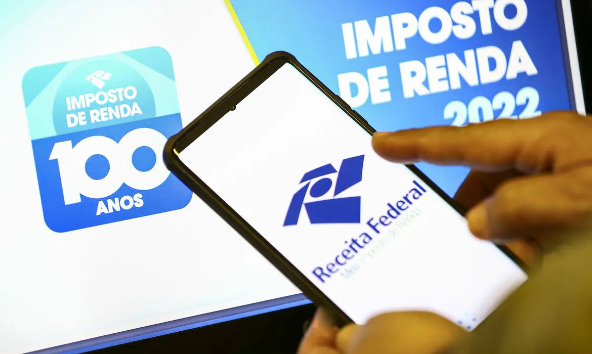 Receita paga restituições do quinto e último lote do IR 20224