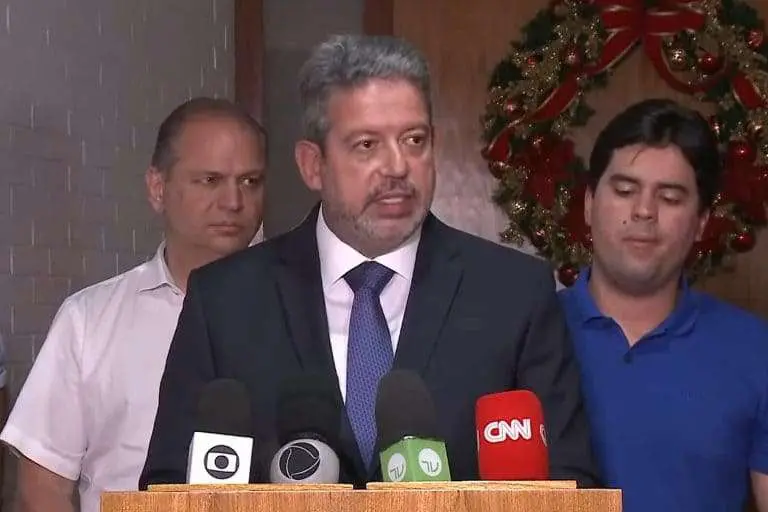 Presidente da Câmara foi o primeiro chefe de poder a se pronunciar sobre a vitória de Lula