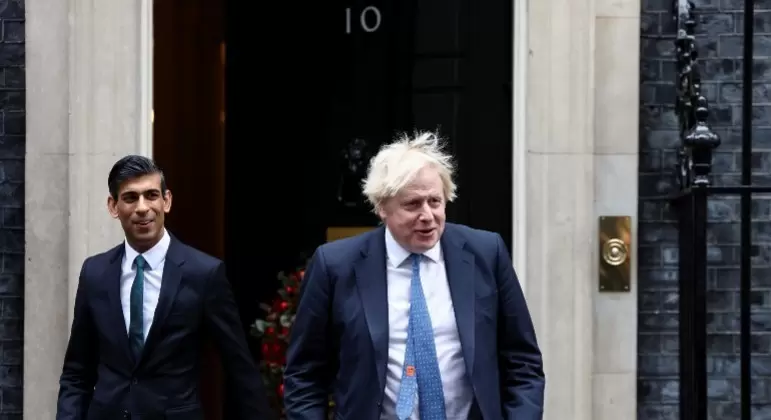 Boris Johnson e Rishi Sunak lideram corrida para ser o próximo primeiro-ministro do Reino Unido