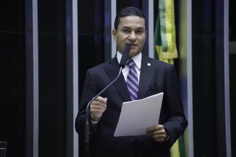 Projeto destina 10% do Funpen para capacitação de policiais penais