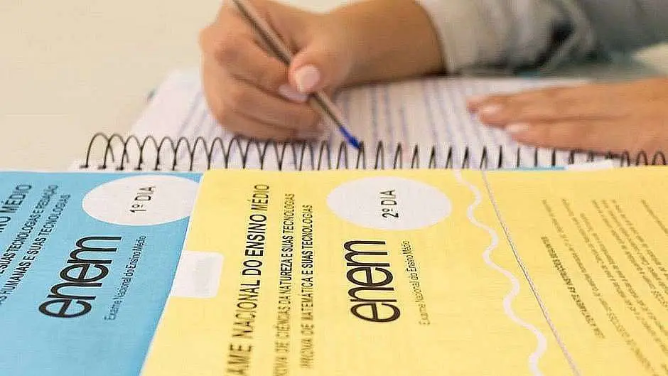 Provas do Enem 2022 acontecem neste domingo (13)