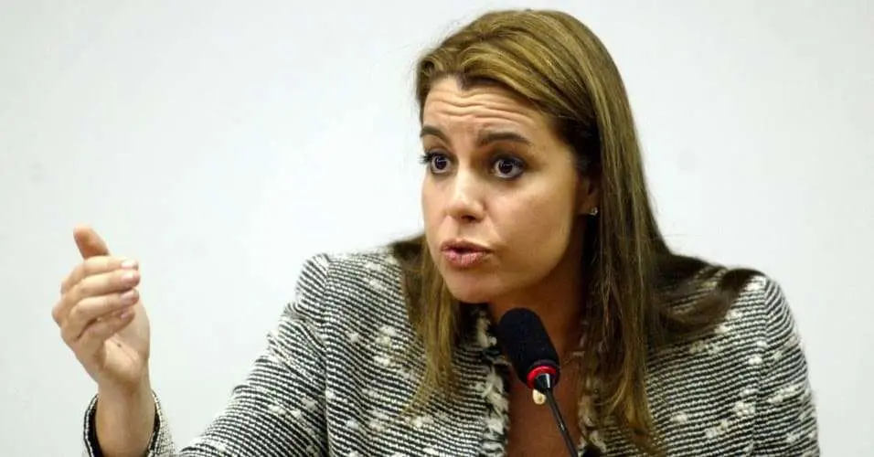 Ex-esposa promete revelar crimes de Valdemar Costa Neto