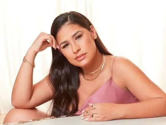 Simone Mendes é atração confirmada no réveillon em Manaus