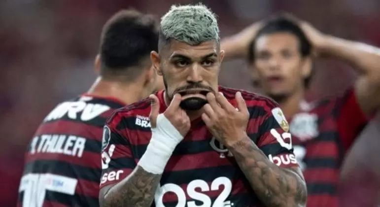 Desiludido, abalado. O Flamengo tem a difícil missão de reanimar Gabigol. Depois de Tite virar as costas ao maior artilheiro pós-Copa