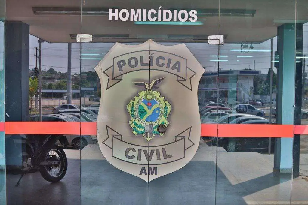 Dupla suspeita de dois assassinatos é presa