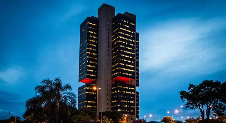 Lula quer tirar Coaf do Banco Central; PT foi alvo do órgão por movimentações de R$ 300 mi