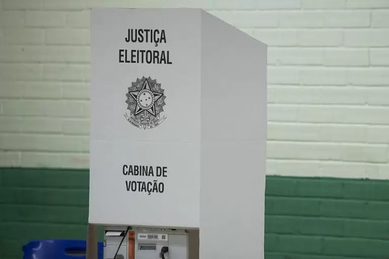 Câmara aprovou proposta que cria percentual mínimo de financiamento de candidaturas femininas