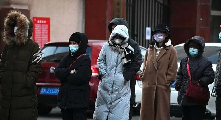 China flexibiliza paulatinamente a drástica política de 'covid zero'