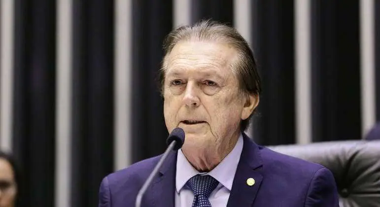 Escalação ministerial feita por Lula não garante governabilidade no Congresso