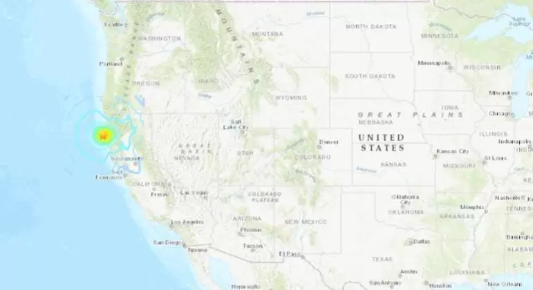 Terremoto de magnitude 6,4 atinge costa norte da Califórnia, nos EUA
