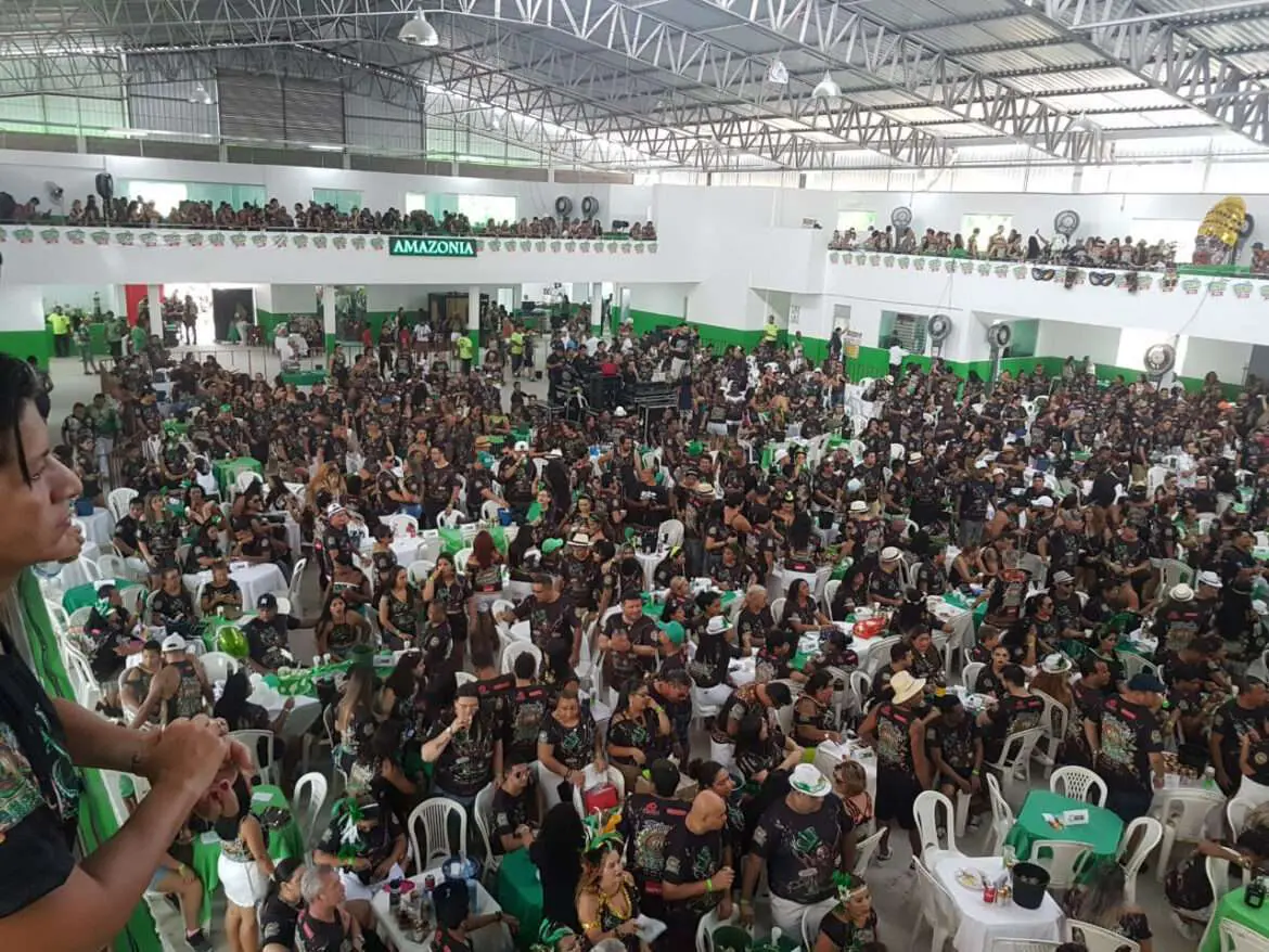 Reino Unido promove Feijoada Vip da Harmonia com atração nacional