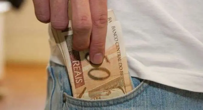 Só um de cada quatro reajustes salariais repõe a inflação em 2022
