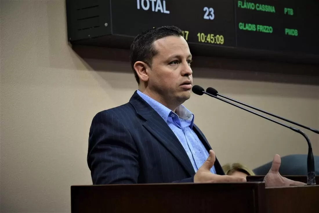 Dono de ônibus que levou golpistas à Esplanada é vereador bolsonarista