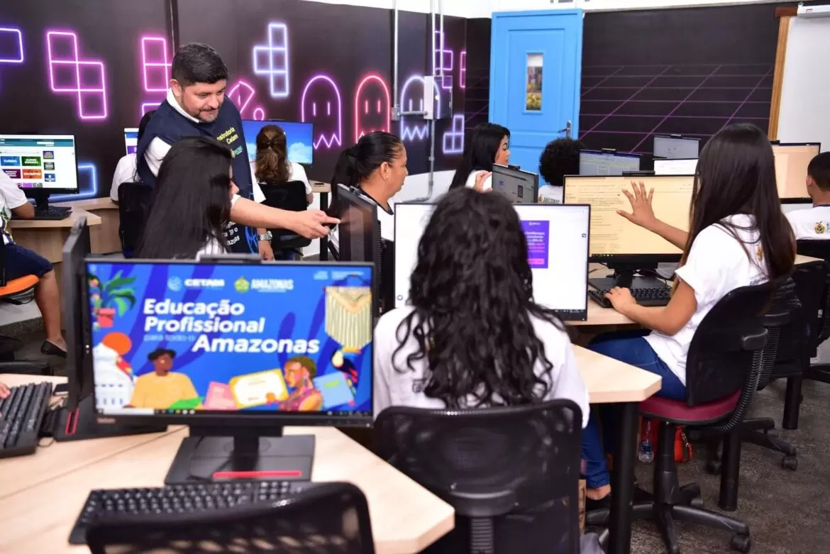 Governo do Amazonas abre inscrições para 6.288 vagas em cursos do Cetam na capital