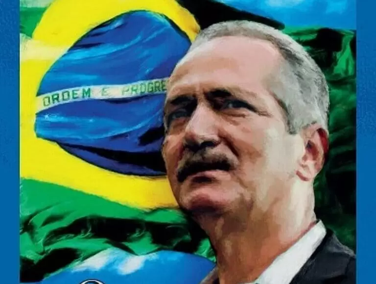 Aldo Rebelo lança livro em Manaus