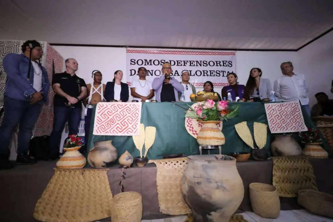 Governo do Amazonas propõe trabalho integrado com ministérios para atender Vale do Javari