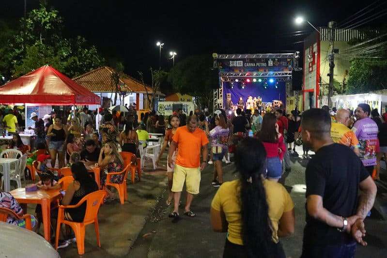 Carnaval Manaus 2023: Blocos apoiados pela prefeitura arrastam milhares de foliões