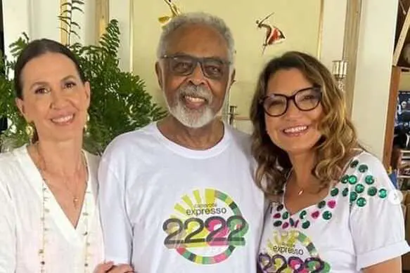 Janja marca presença em Salvador no camarote Expresso 2222, de Gilberto Gil