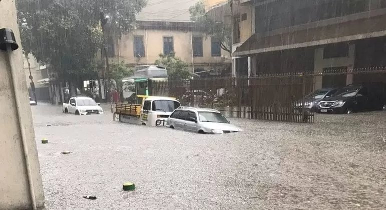 Temporal deixa quatro pessoas mortas no estado do Rio de Janeiro
