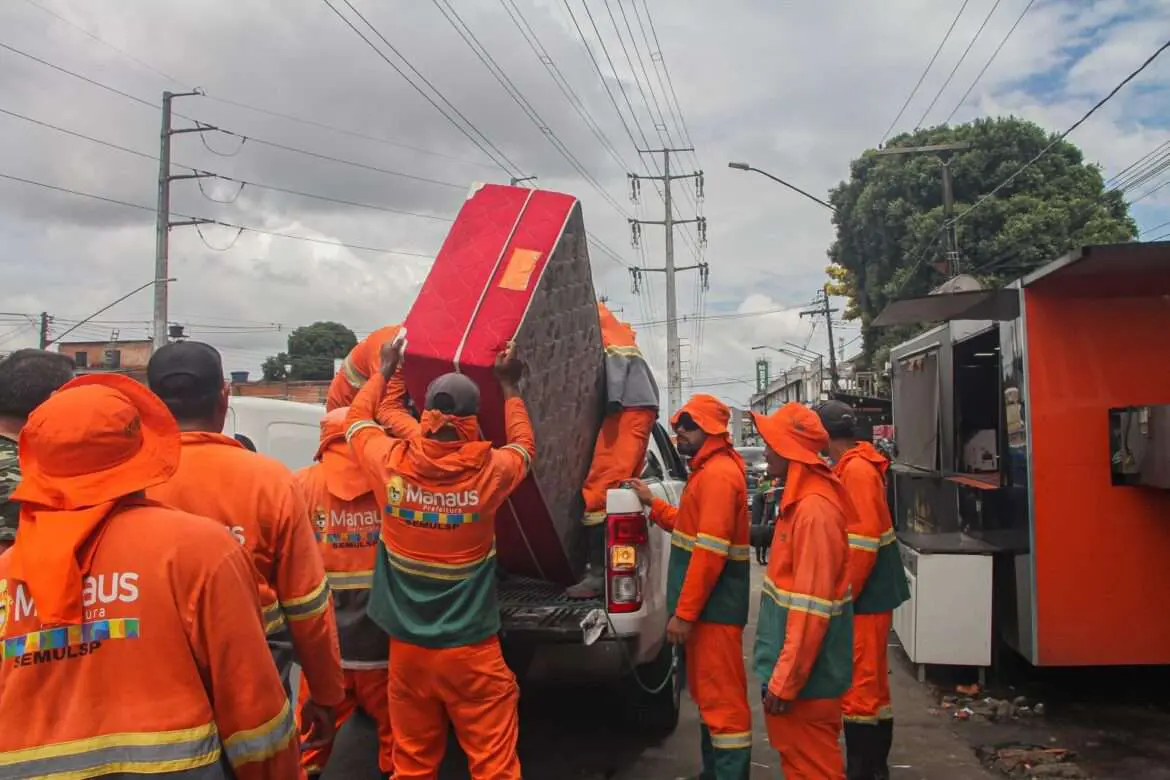 Campanha ‘Desapego Solidário’ da Prefeitura de Manaus auxilia comunitários do Jorge Teixeira